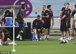 金年会中国官网-今夜达拉斯独行侠备战德国杯，遗憾出局细节曝光，质疑声仍在，轮换策略成焦点